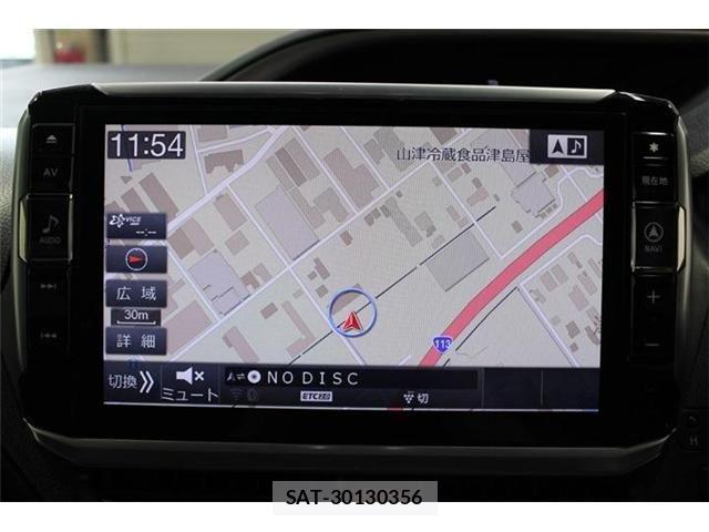 Toyota VOXY HYBRID 2018-05 7061361-2