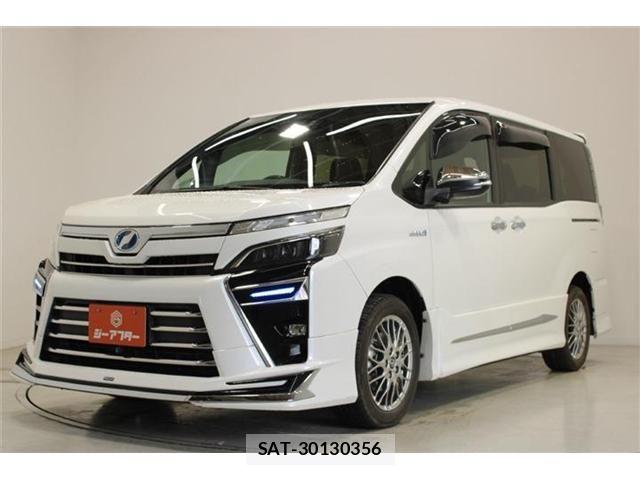 Toyota VOXY HYBRID 2018-05 7061361-8