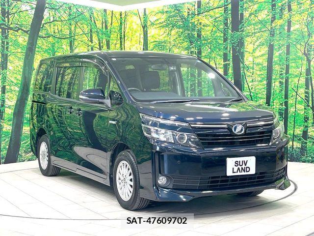 Toyota VOXY HYBRID 2015-01 7061371-18