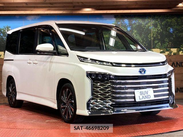 Toyota VOXY HYBRID 2023-04 7061343-15