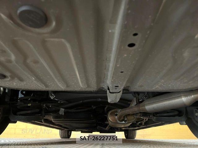 Toyota VOXY HYBRID 2020-11 7061354-18