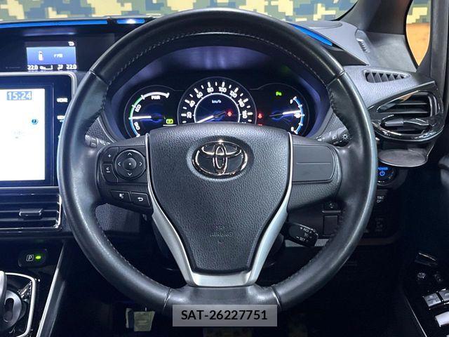 Toyota VOXY HYBRID 2020-11 7061354-7