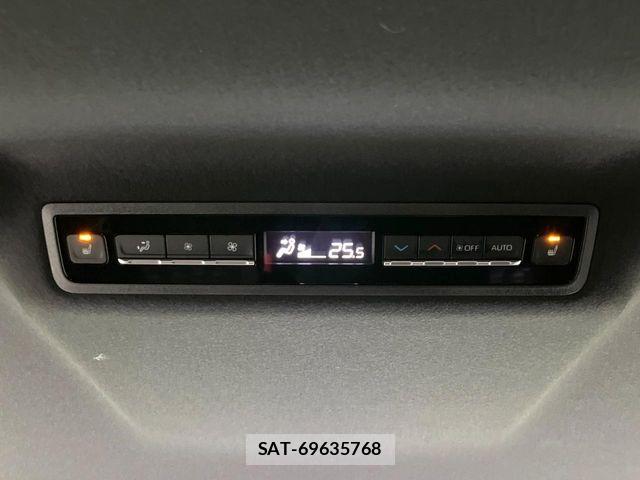 Toyota VOXY HYBRID 2023-05 7061349-5