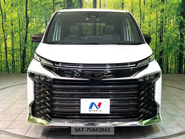 Toyota VOXY HYBRID 2025-02 7061347-14