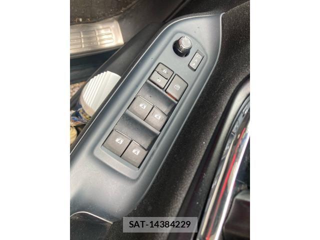 Toyota VOXY HYBRID 2014-07 7061368-9