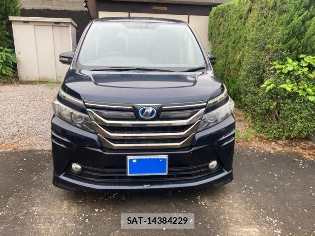 Toyota VOXY HYBRID 2014-07 7061368-1