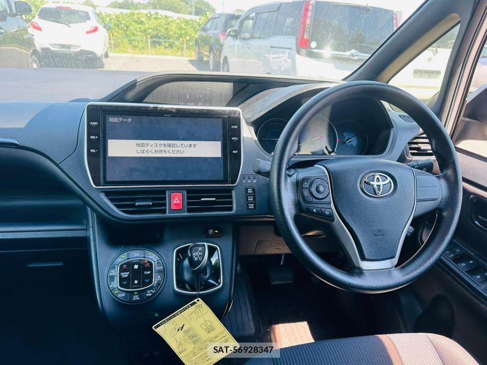 Toyota VOXY HYBRID 2019 7072721-13