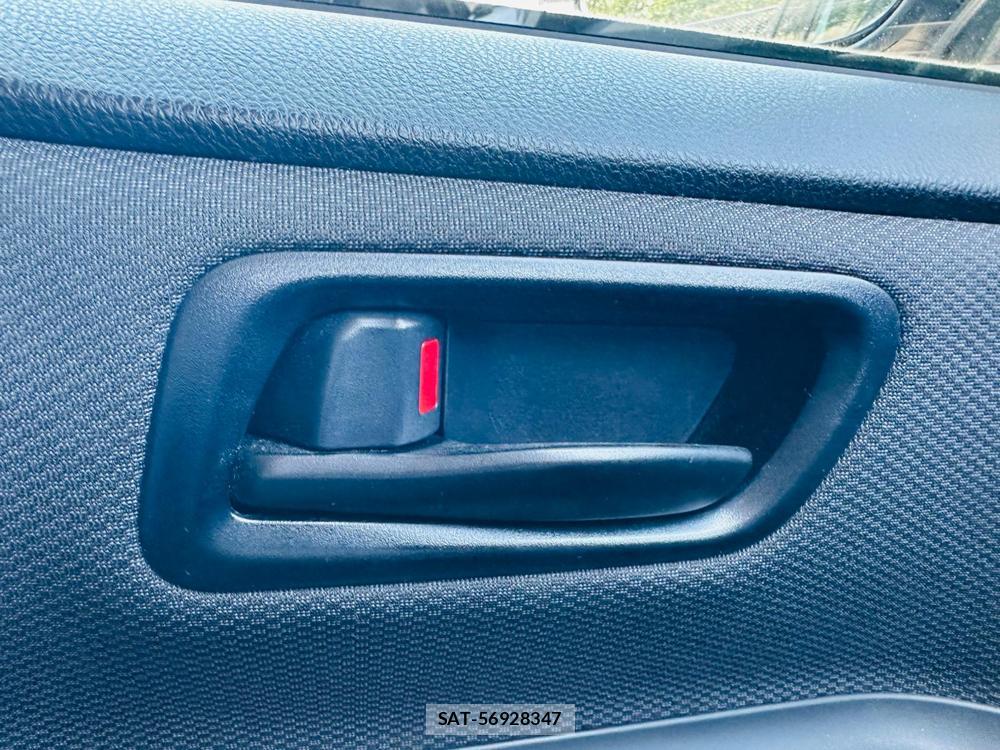 Toyota VOXY HYBRID 2019 7072721-22