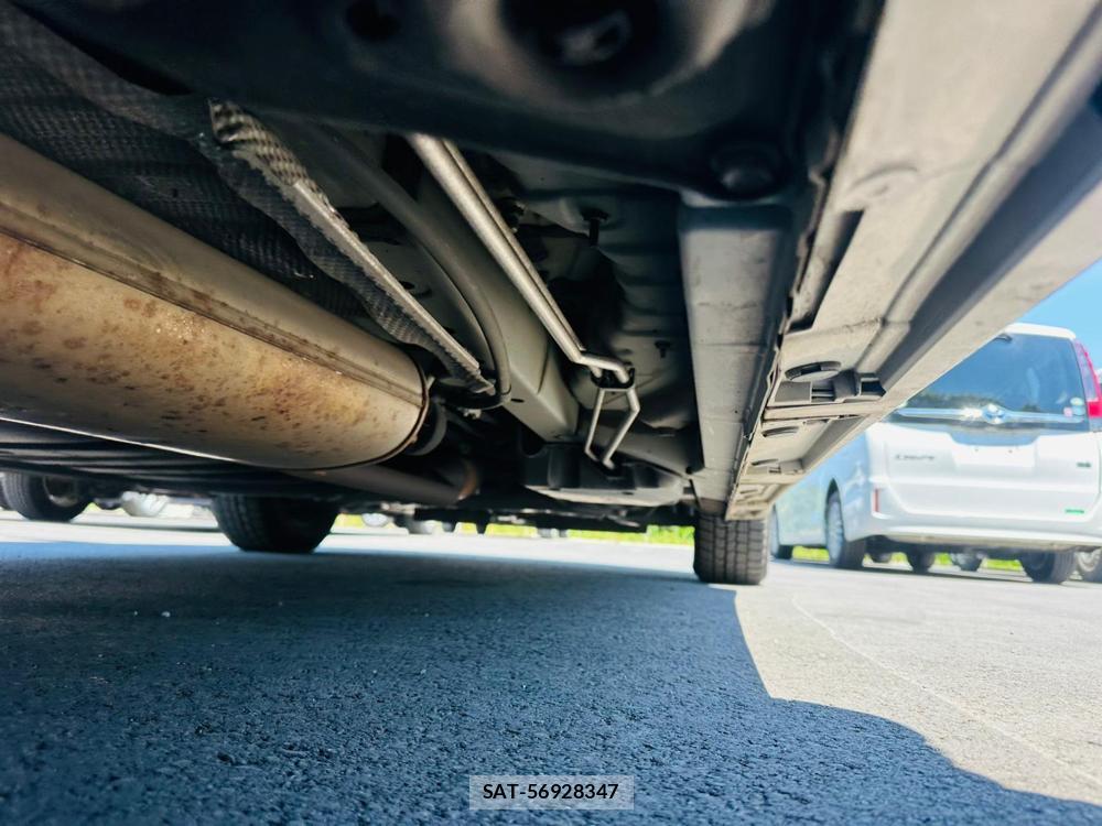 Toyota VOXY HYBRID 2019 7072721-37