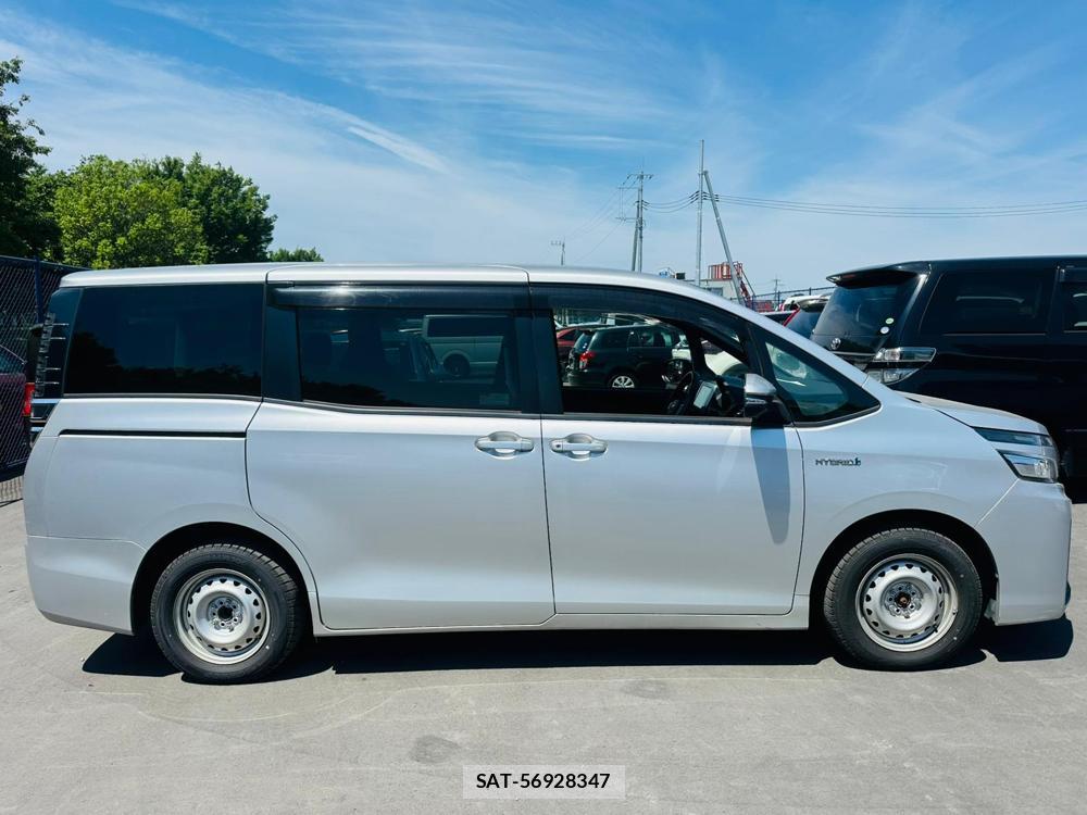 Toyota VOXY HYBRID 2019 7072721-5