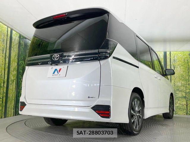 Toyota VOXY HYBRID 2025-09 7227062-17