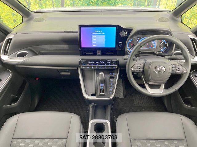 Toyota VOXY HYBRID 2025-09 7227062-1