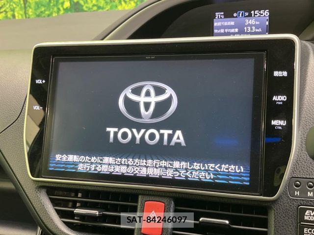Toyota VOXY HYBRID 2016-07 7227006-3