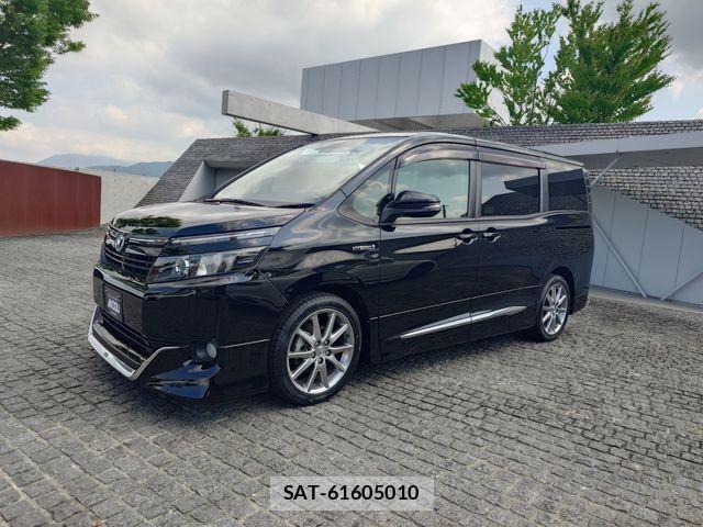 Toyota VOXY HYBRID 2016-05 7227007-1