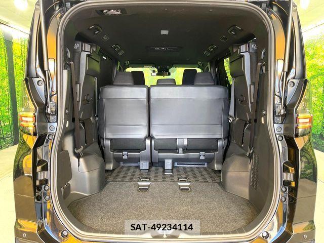 Toyota VOXY HYBRID 2022-12 7227037-10