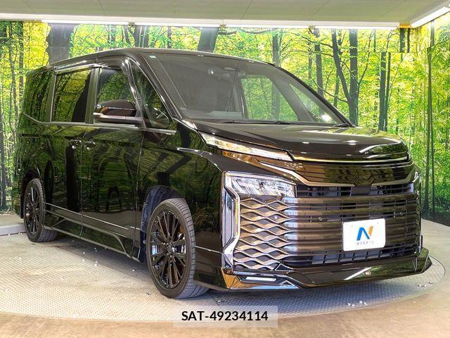 Toyota VOXY HYBRID 2022-12 7227037-16