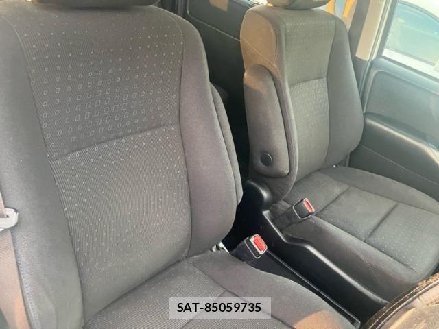 Toyota VOXY HYBRID 2016-10 7227004-10
