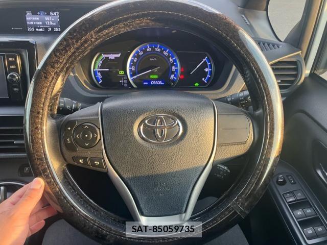 Toyota VOXY HYBRID 2016-10 7227004-15