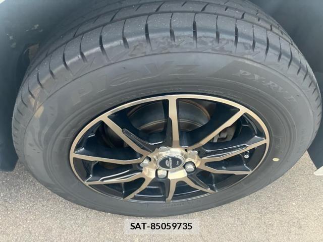Toyota VOXY HYBRID 2016-10 7227004-6