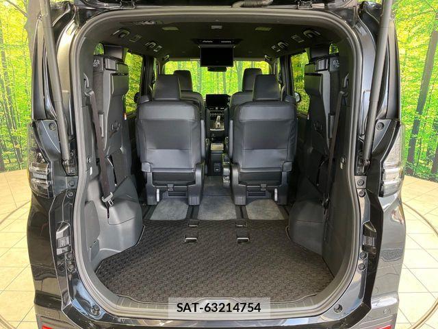 Toyota VOXY HYBRID 2025-07 7227063-10