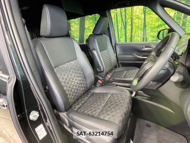 Toyota VOXY HYBRID 2025-07 7227063-7