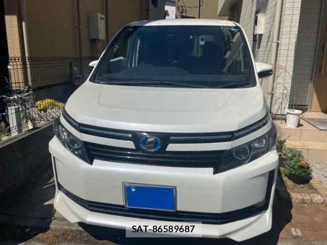 Toyota VOXY HYBRID 2015-03 7227002-0