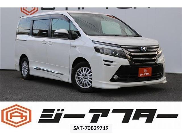 Toyota VOXY HYBRID 2014-03 7226996-0