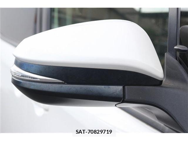 Toyota VOXY HYBRID 2014-03 7226996-27