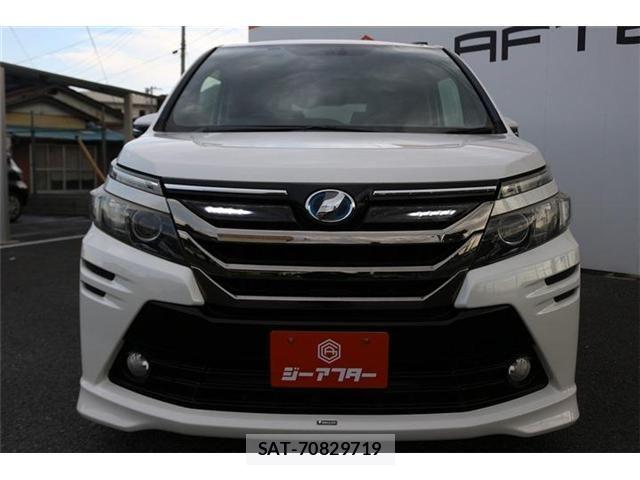 Toyota VOXY HYBRID 2014-03 7226996-5