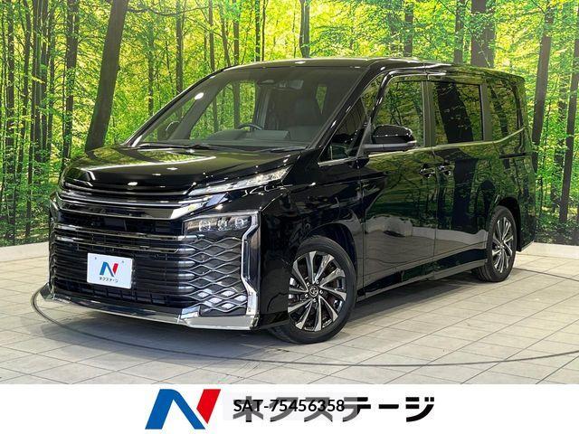 Toyota VOXY HYBRID 2023-07 7227041-0