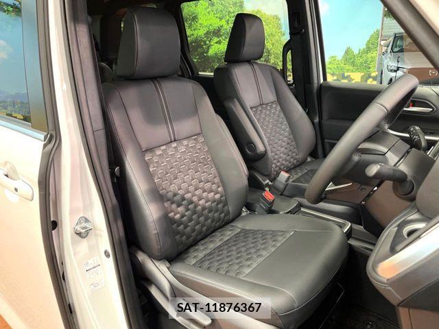 Toyota VOXY HYBRID 2025-12 7227070-9