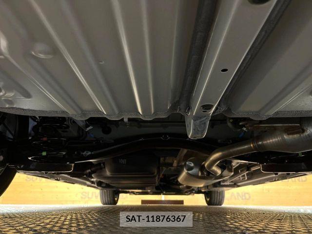 Toyota VOXY HYBRID 2025-12 7227070-18