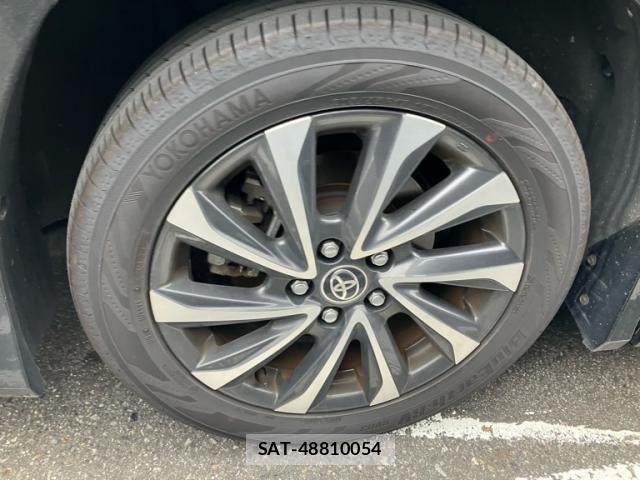 Toyota VOXY HYBRID 2022-04 7227036-9