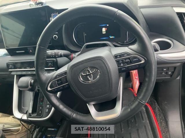 Toyota VOXY HYBRID 2022-04 7227036-19