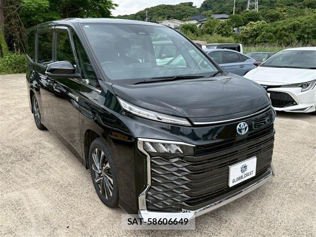 Toyota VOXY HYBRID 2024-04 7227051-9