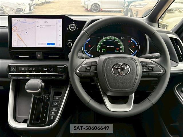 Toyota VOXY HYBRID 2024-04 7227051-22