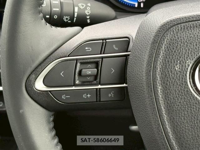 Toyota VOXY HYBRID 2024-04 7227051-28