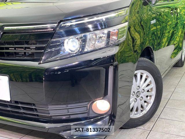 Toyota VOXY HYBRID 2014-06 7226998-11