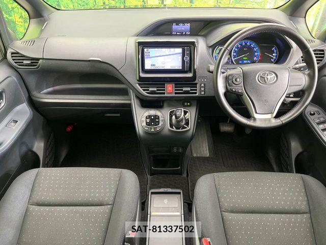 Toyota VOXY HYBRID 2014-06 7226998-1