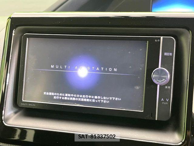 Toyota VOXY HYBRID 2014-06 7226998-3