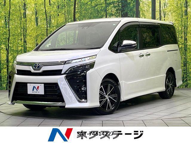 Toyota VOXY HYBRID 2021-08 7227030-0