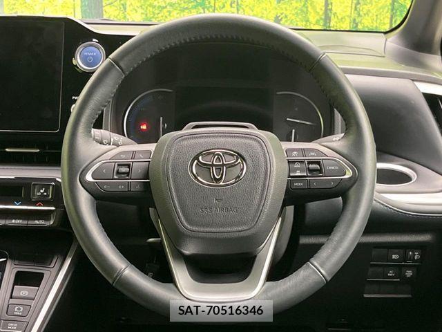 Toyota VOXY HYBRID 2022-11 7227035-11