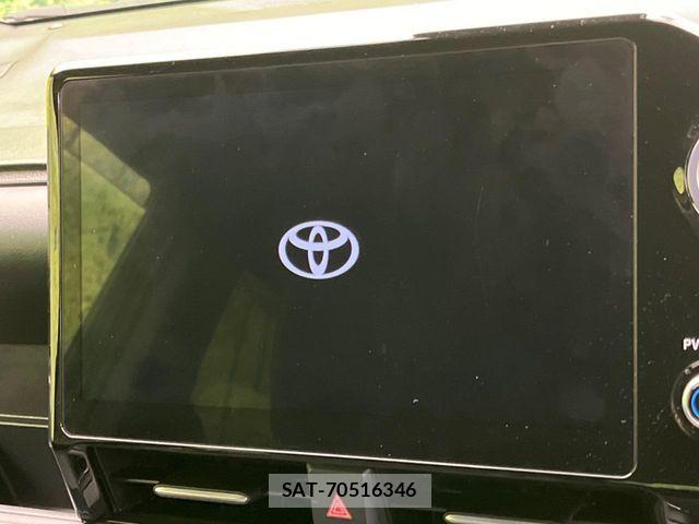 Toyota VOXY HYBRID 2022-11 7227035-2