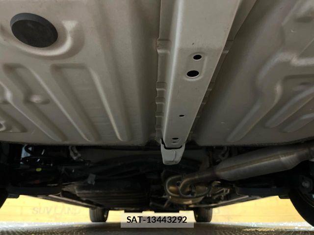 Toyota VOXY HYBRID 2019-07 7227014-18