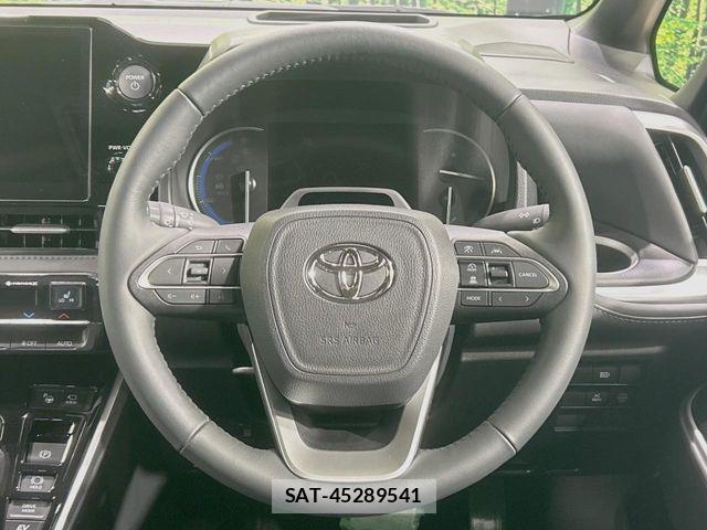 Toyota VOXY HYBRID 2025-12 7227067-11