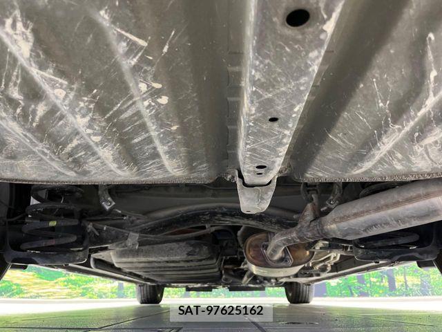 Toyota VOXY HYBRID 2020-11 7227022-18