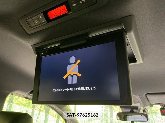 Toyota VOXY HYBRID 2020-11 7227022-3