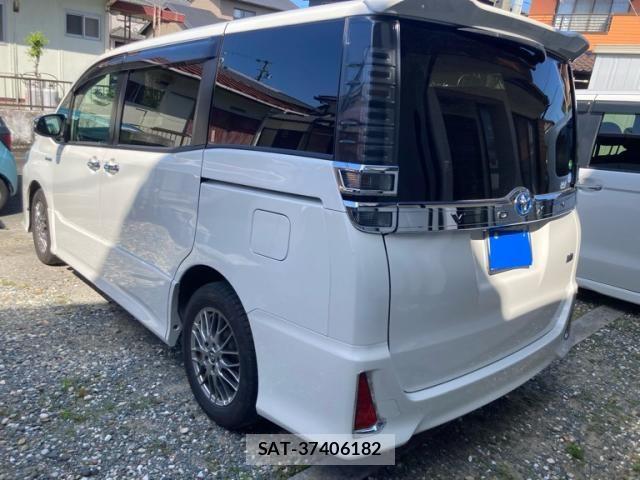 Toyota VOXY HYBRID 2018-11 7227013-5