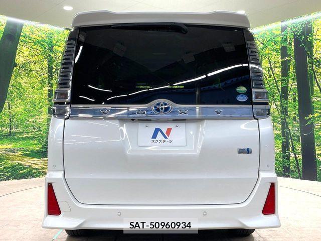 Toyota VOXY HYBRID 2021-02 7227025-15