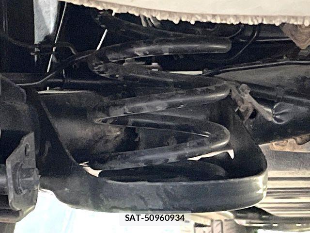 Toyota VOXY HYBRID 2021-02 7227025-19